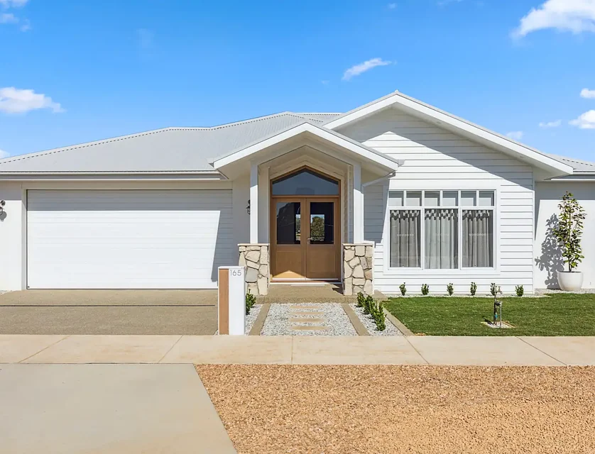 165 Peter Thomson Circuit, Yarrawonga, VIC 3730, 3 ਕਮਰੇ, 2 ਬਾਥਰੂਮ, House