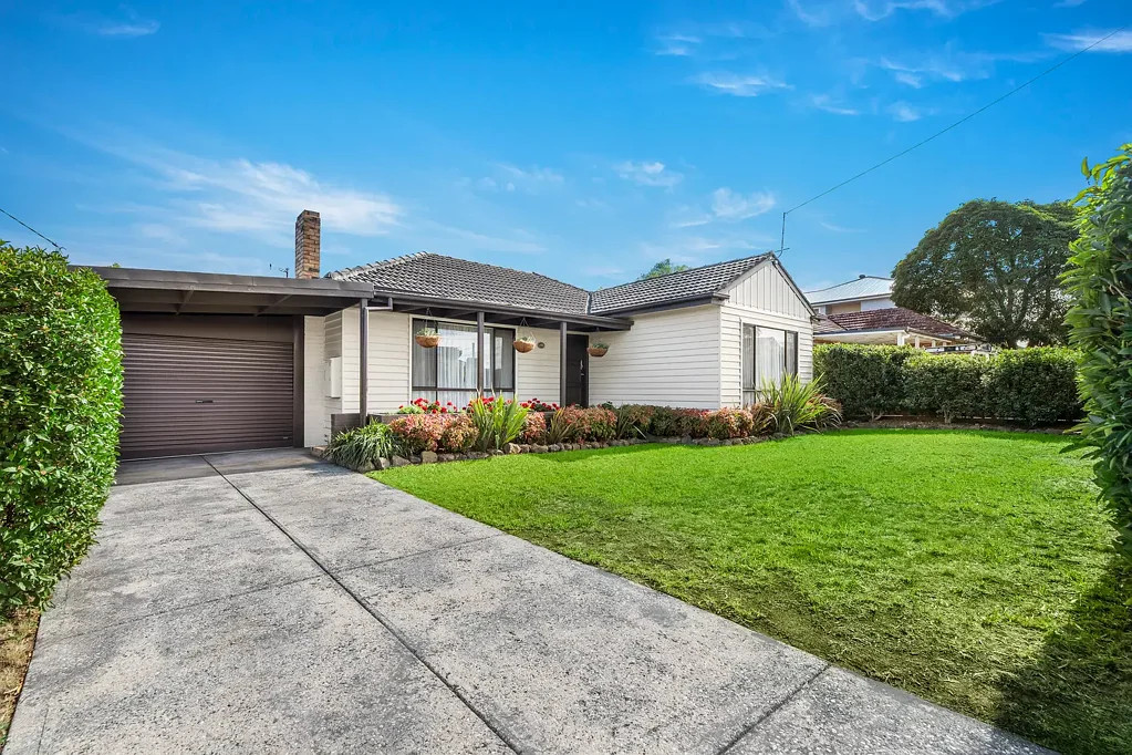 15 Curtis Avenue, Watsonia, VIC 3087