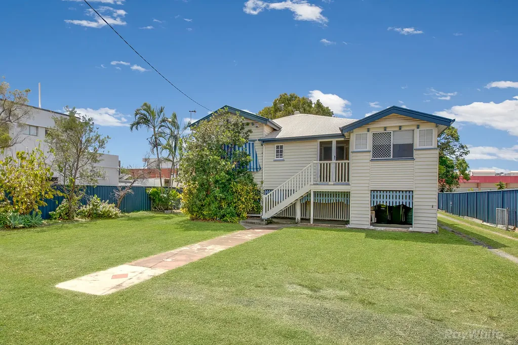 28 Off Street, Gladstone Central, QLD 4680