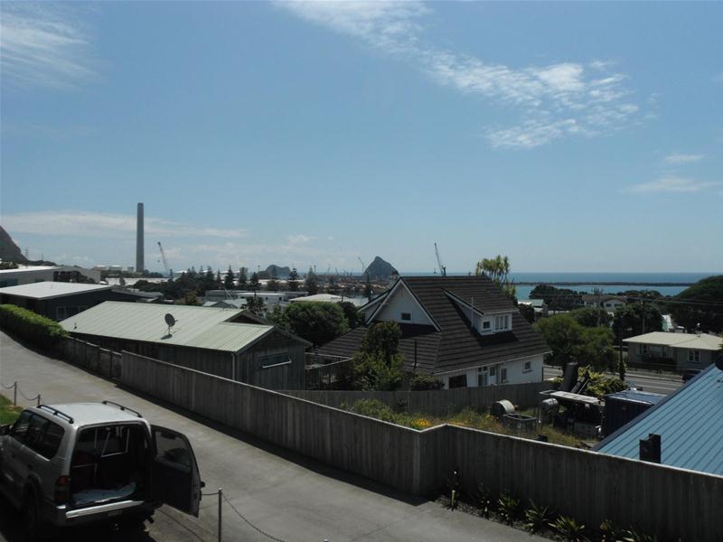 12/2 South Road, Moturoa, New Plymouth, 2 غرف, 1 حمامات