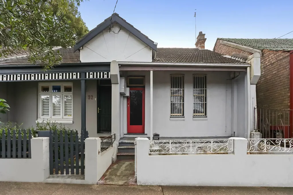 30 Clarendon Road, Stanmore, NSW 2048