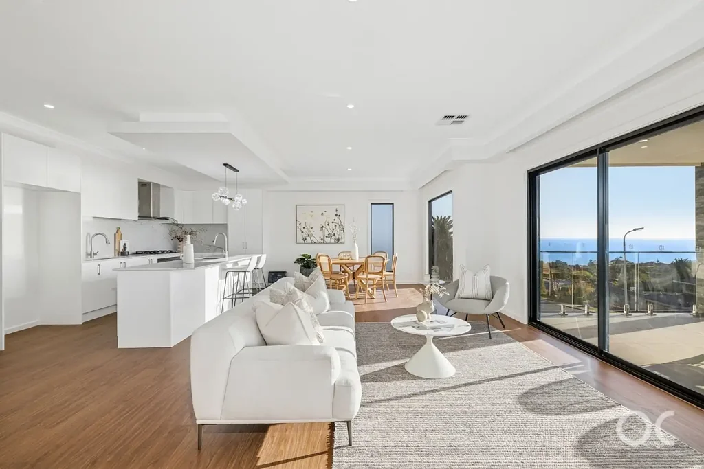 Hallett Cove 4 Bedroom Sunsets, space and sophistication – every day