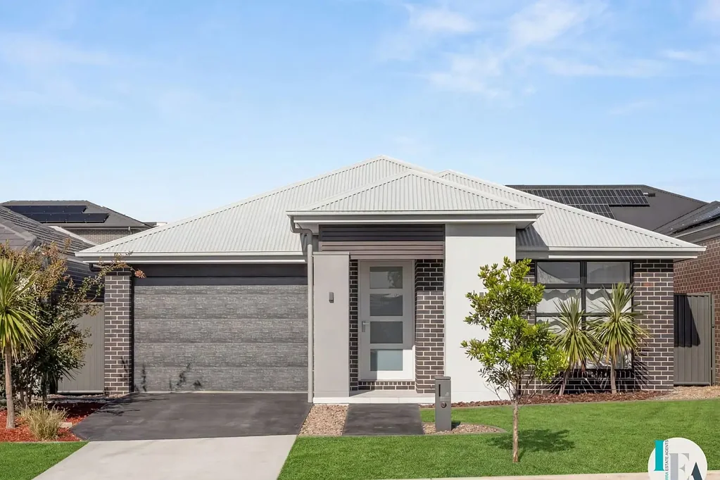 Calderwood 3Habitaciones Modern family living in Calderwood