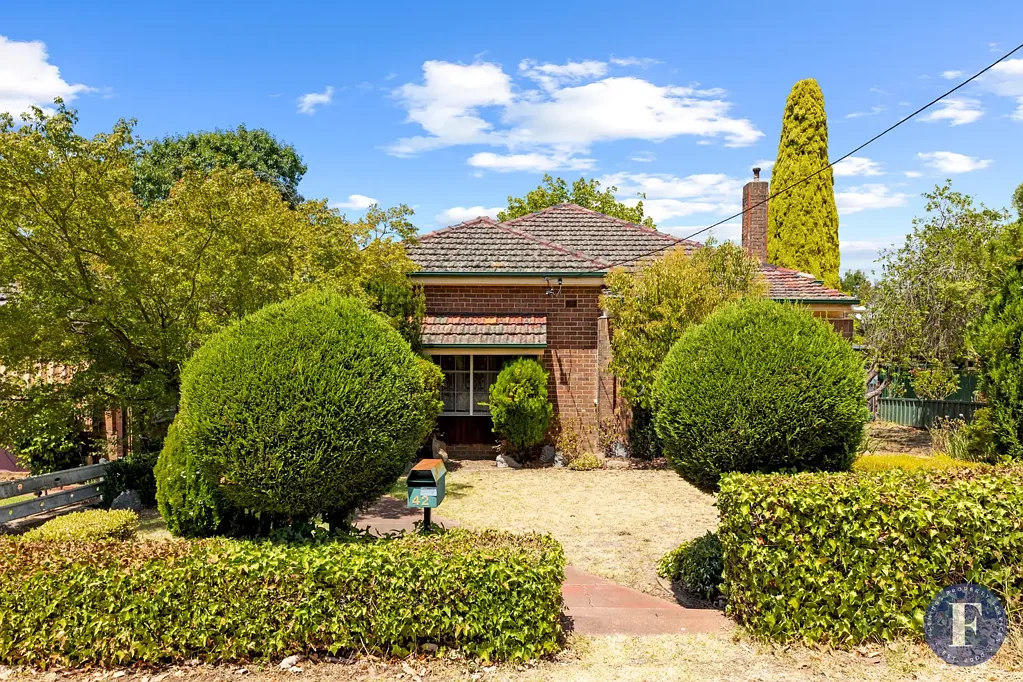 42 Yass Street, Young, NSW 2594