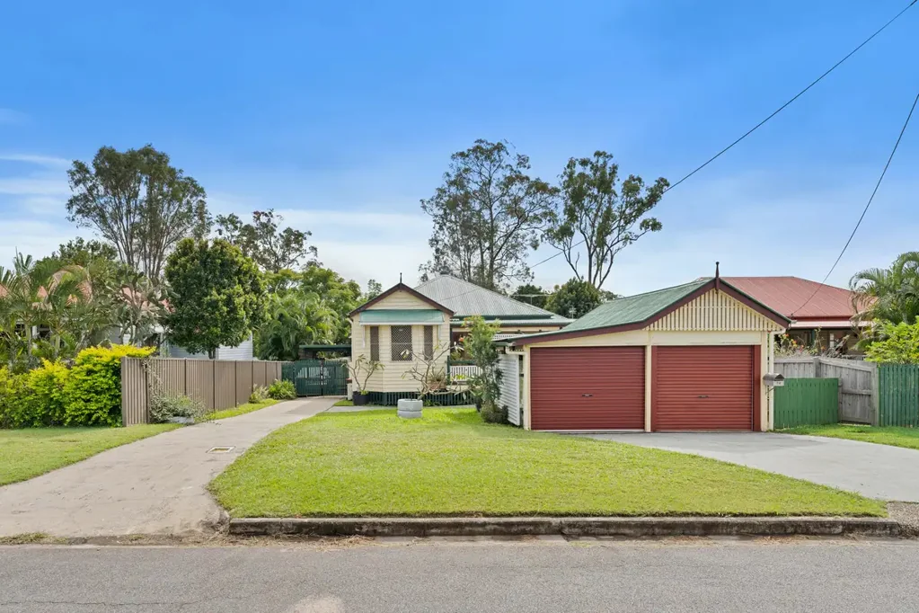 Darra 3침실 Queenslander Charm with a Modern Twist