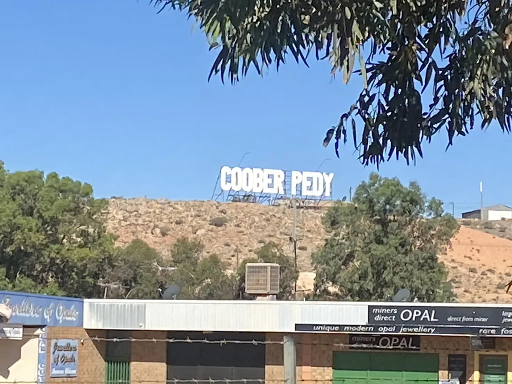 Coober Pedy 3 Bedroom Lots of Dirt Here, Some 3242sqm (approx)
