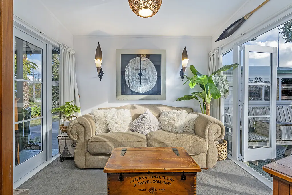 Whitianga 3房  SECLUDED AND VERY CENTRAL FAMILY OASIS