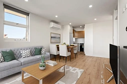 13/36 Sturt Street, Glenelg North