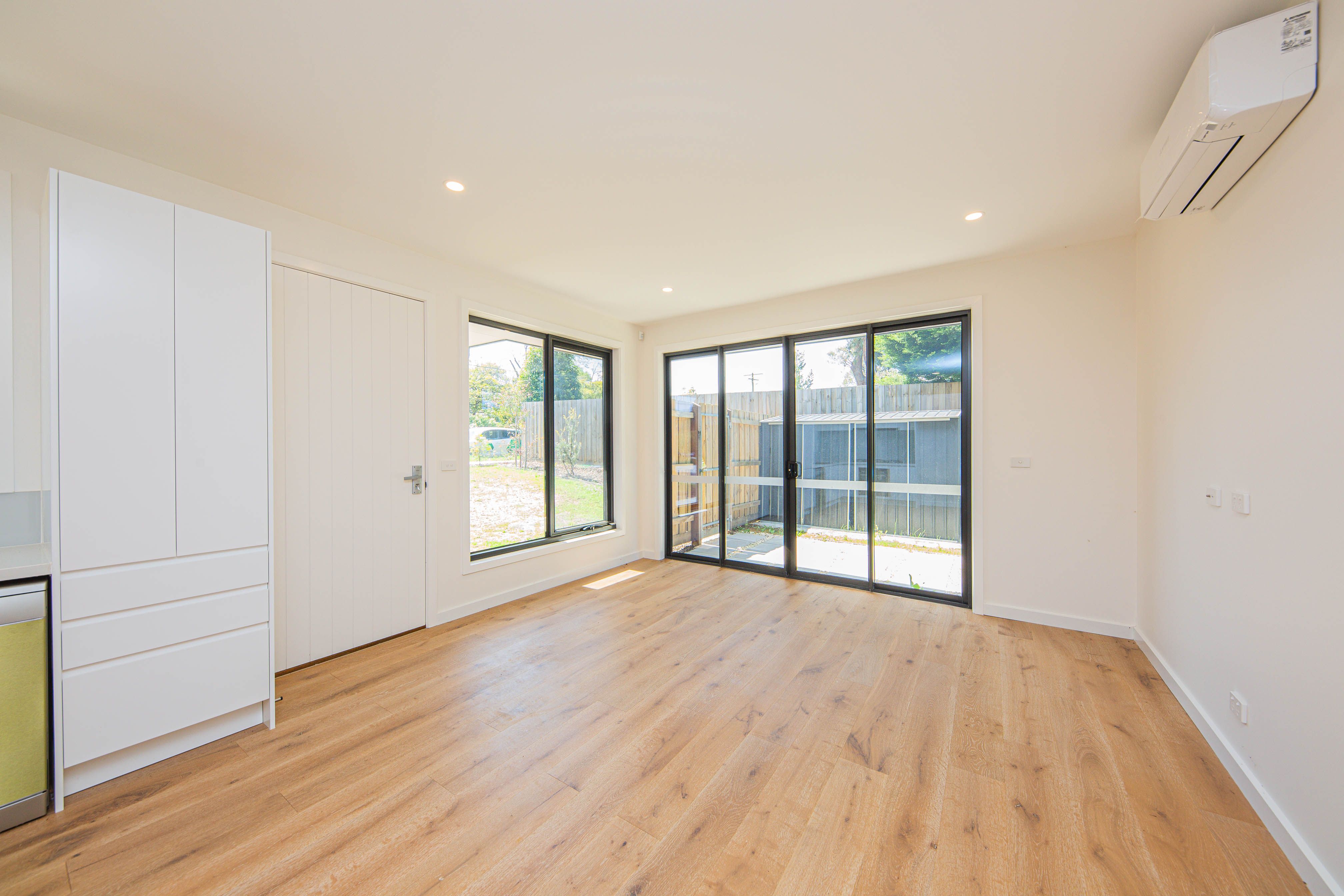 37 ANNE RD, KNOXFIELD VIC 3180, 0 Schlafzimmer, 0 Badezimmer, Townhouse