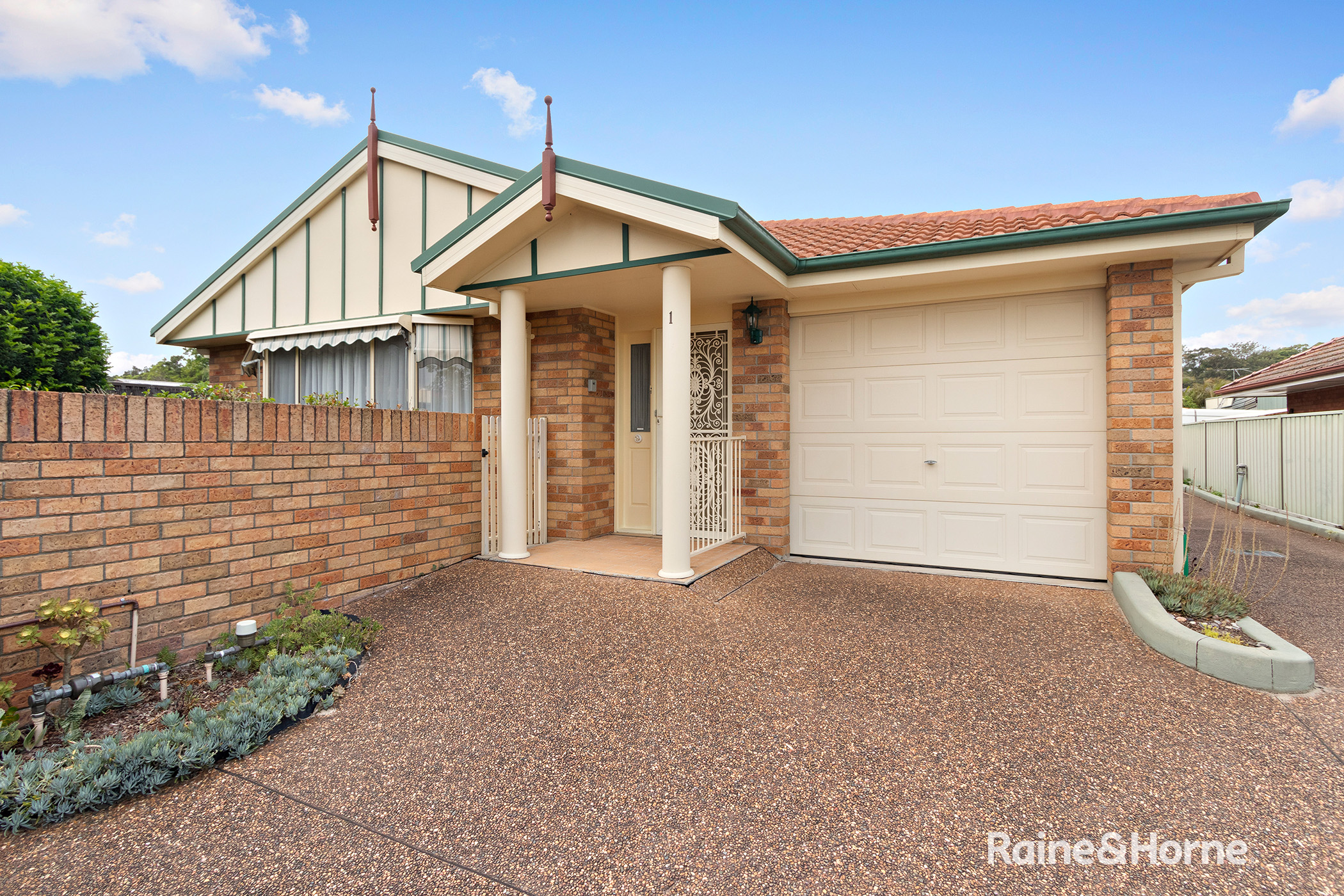 261 OLD PACIFIC HWY, SWANSEA NSW 2281, 0房, 0浴, House