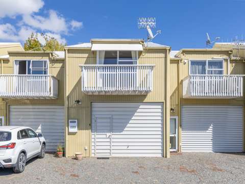 Turangi 2房  6/24 Turanga Place