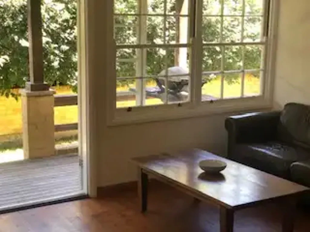 3 Bedroom Home Great Location & Flexible Living Space