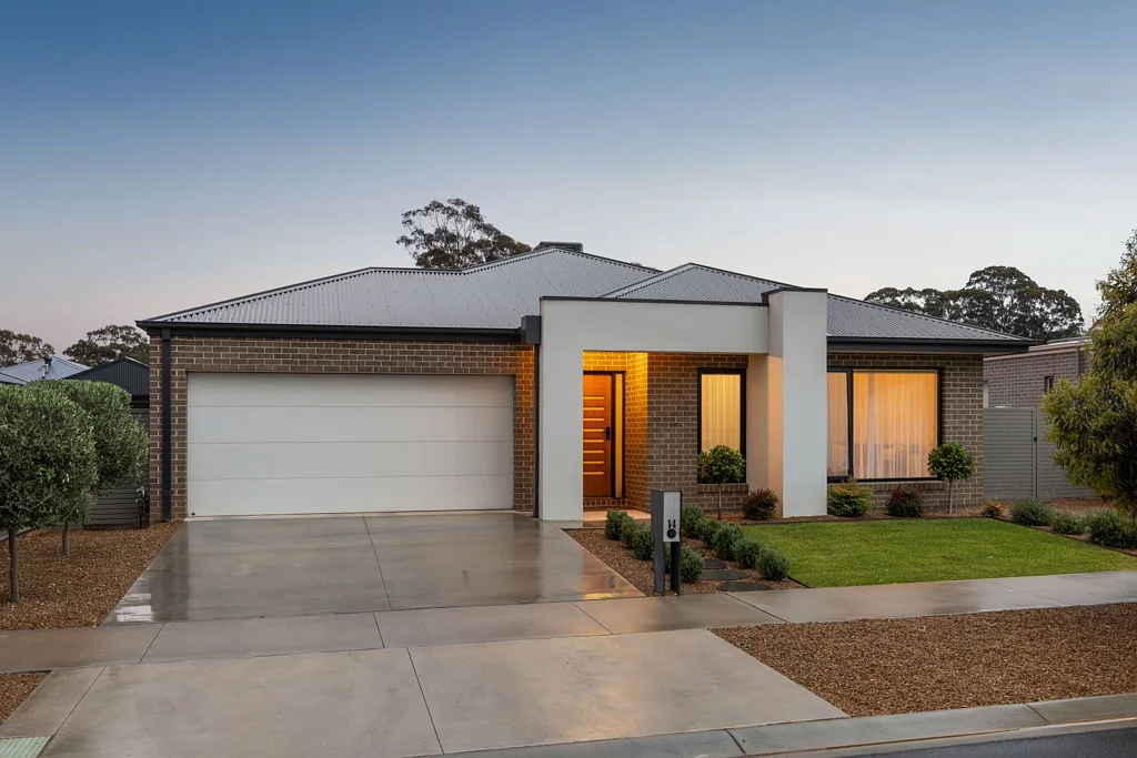 14 Coronet Street, Epsom, VIC 3551