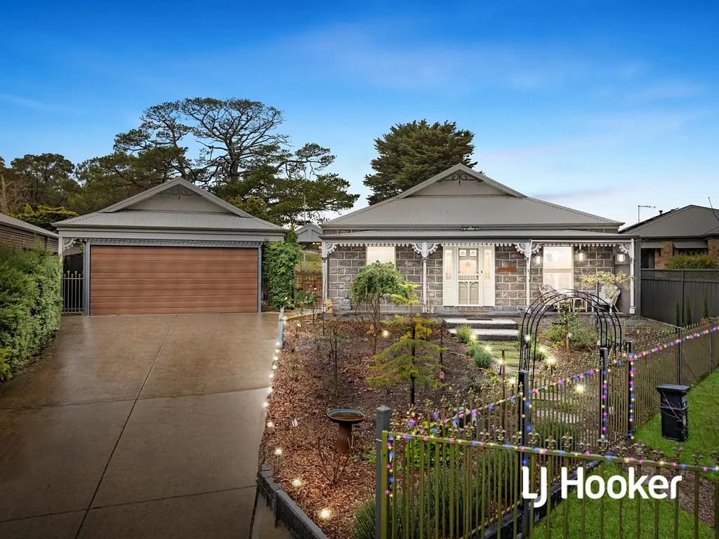 13 Echidna Court, Kilmore, VIC 3764