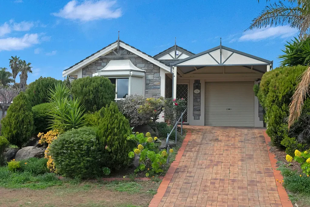 Hillbank 3 Bedroom Solid Start, Smart Investment - Make It Yours!