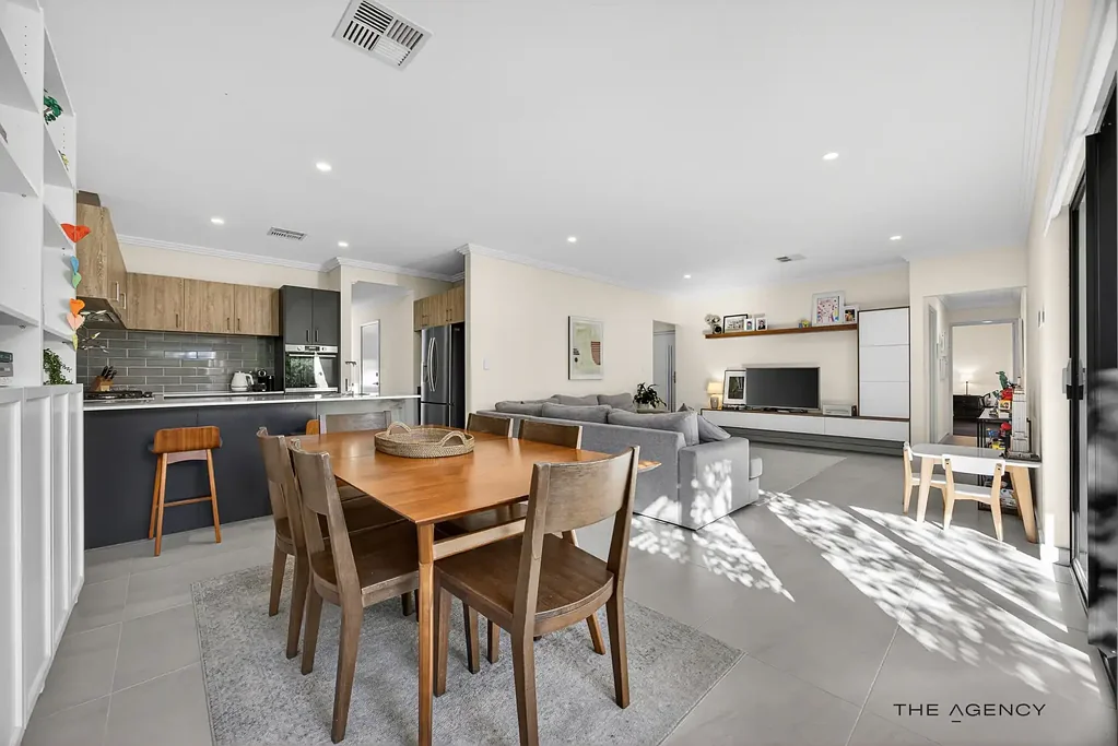 3B Abbott Way, Wilson, WA 6107