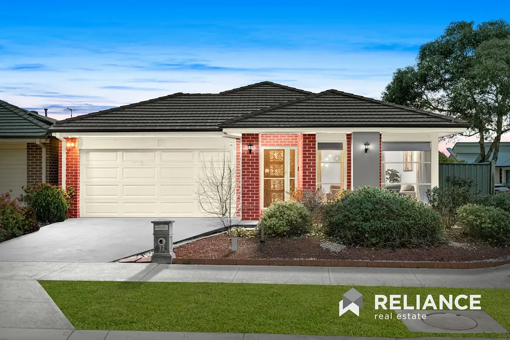 12 Airfield Grove, Point Cook, VIC 3030