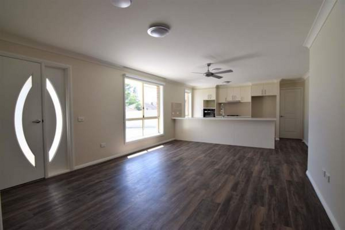 36B VITTORIA ST, WEST BATHURST NSW 2795, 0 غرف, 0 حمامات, Unit