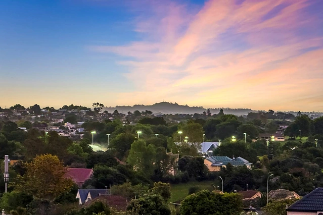 1/55 Lewisham Street, Highland Park, Manukau City