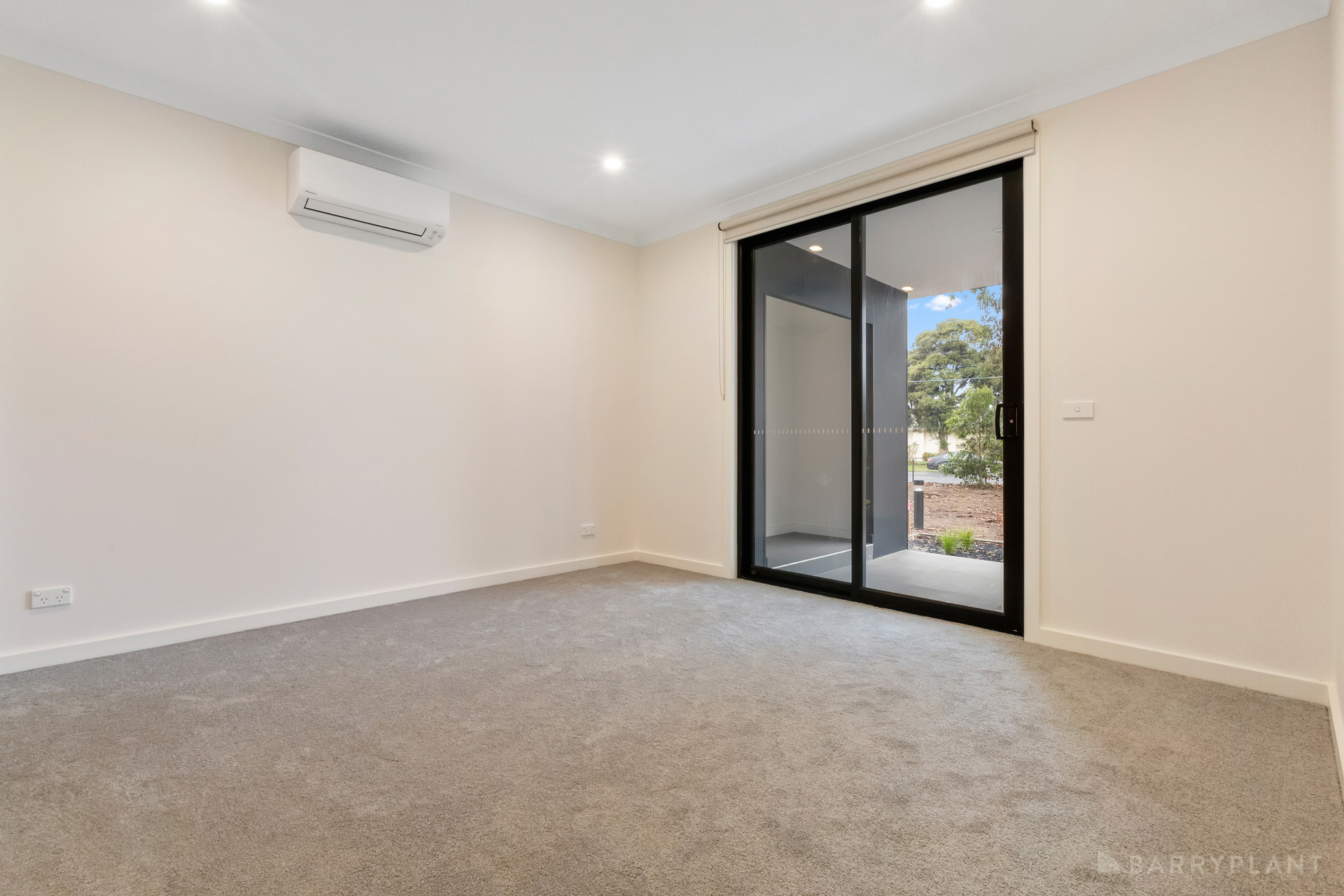 76 BOX ST, DOVETON VIC 3177, 0 rūma, 0 rūma horoi, Townhouse