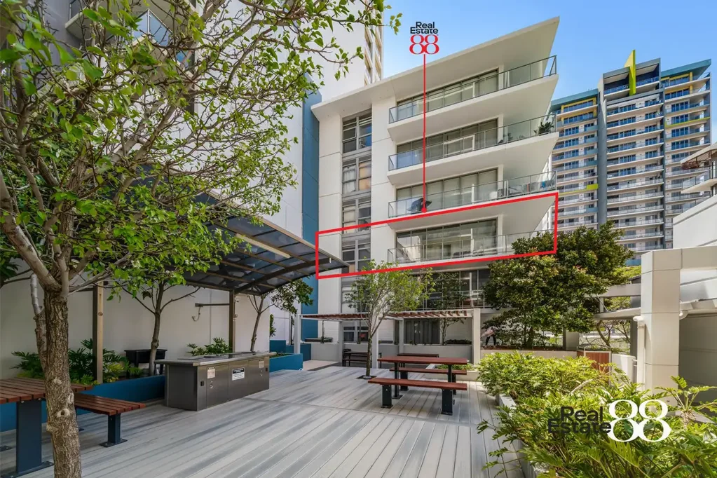East Perth 2Kwarto A Corner of Luxury with a Massive 32sqm Balcony!