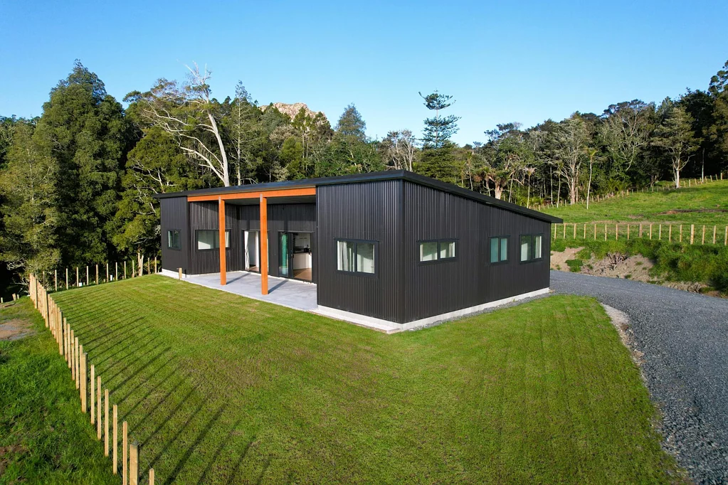 Dargaville Relaxed Rural Living in a Fresh New Build