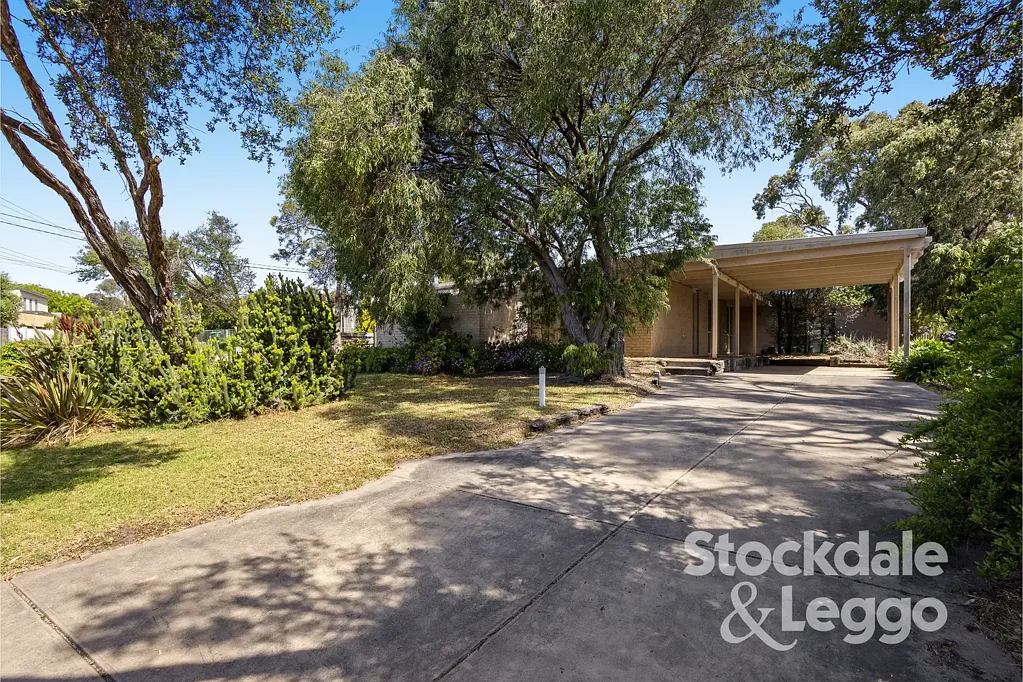 2 Robin Parade, Rye, VIC 3941