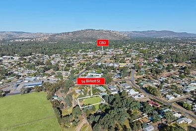 ਹੋਰ - 54 Birkett Street, Euroa, VIC 3666