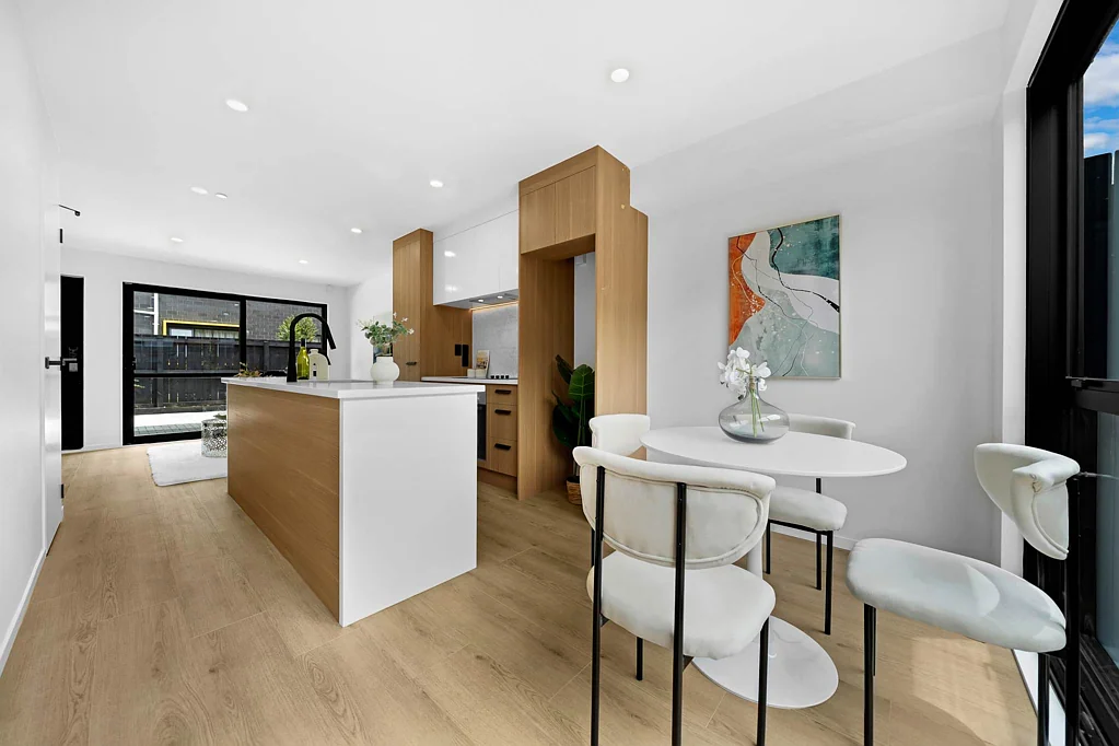 Mangere 4房  STUNNING BRAND NEW HOME IN MANGERE