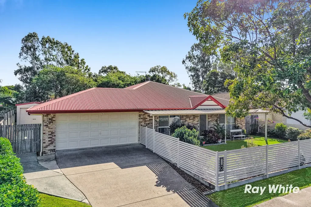 Deception Bay 4房 四卧空调卧室 宽敞起居空间 功能厨房 双车位车库 6x3m棚屋 低维护庭院 5.5kw太阳能 便利学区位置 Move In Ready - Relax, Unwind & Enjoy