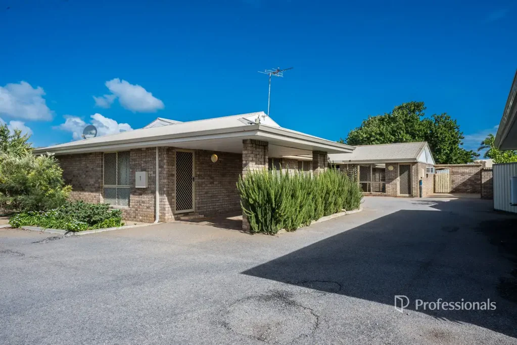 25 Hale Street, Rangeway, WA 6530