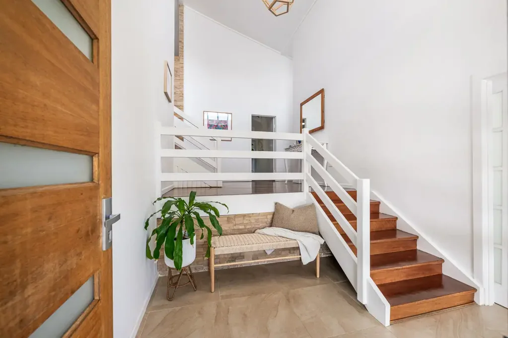 Maroochydore 5침실 CBD Convenience. Beachside Lifestyle. Genuine Dual Living.
