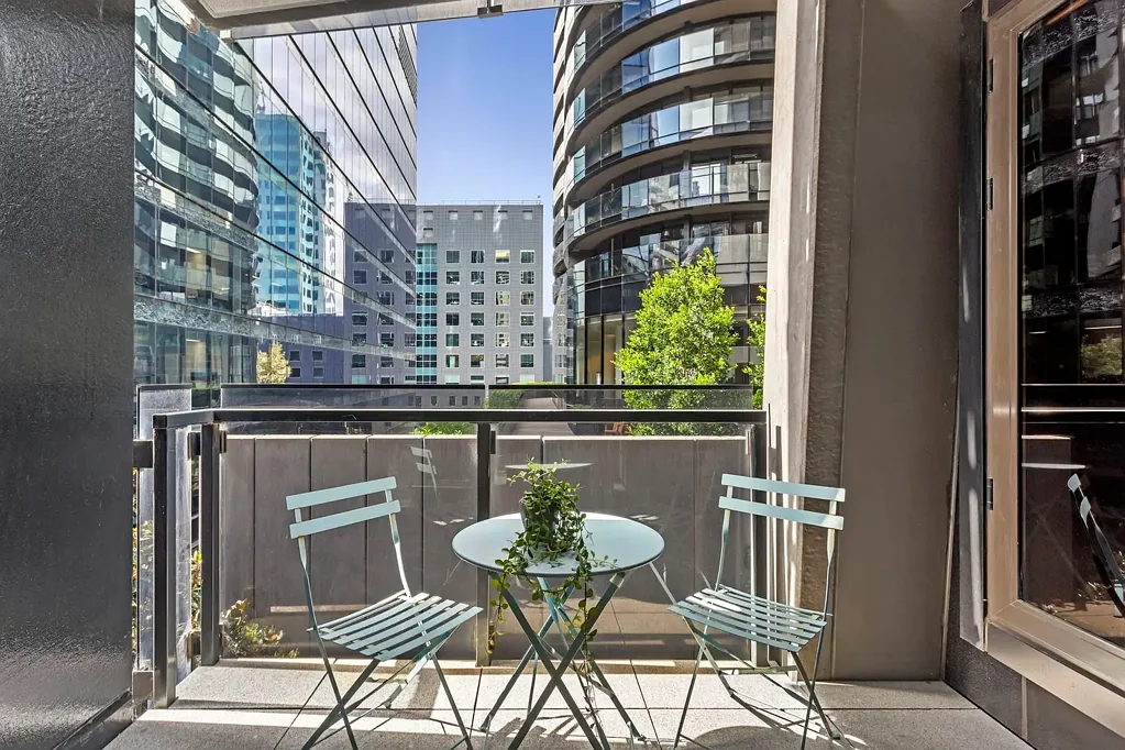 215/229 Toorak Road, South Yarra, VIC 3141