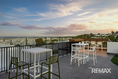 Manly 3 Slaapkamer TOP FLOOR EXECUTIVE APARTMENT WITH WATER VIEWS IN MANLY