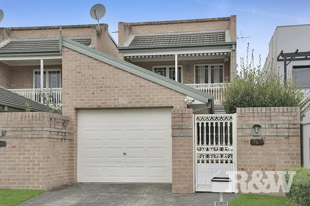 96C Cumberland Road, Ingleburn, NSW 2565