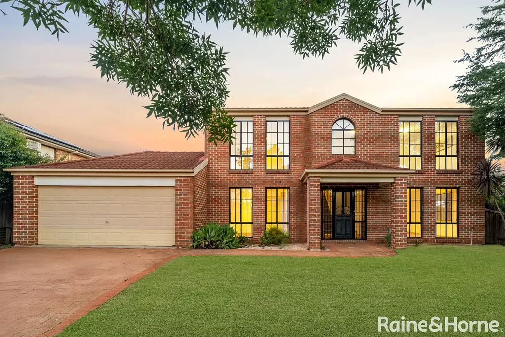 136 Waterworth Drive, Mount Annan, NSW 2567