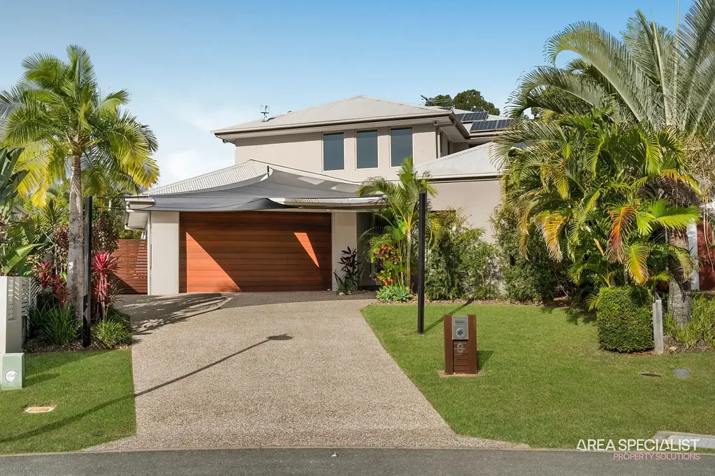 Ormeau 5房  EXECUTIVE FAMILY LIVING IN PRESTIGIOUS JACOBS RIDGE ESTATE