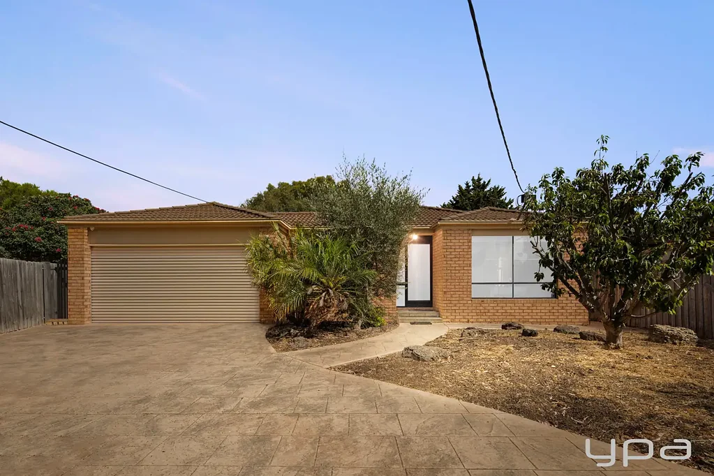 15 Retreat Place, Werribee, VIC 3030