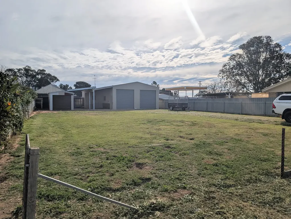 62 Hampden Street, Finley, NSW 2713