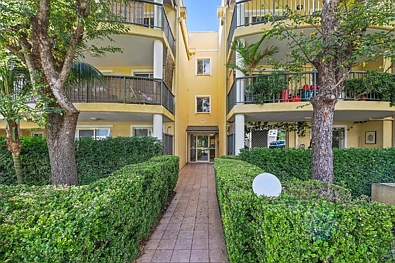 2/13-15 Urunga Parade, Miranda, NSW 2228, 3 Bedrooms, 2 Bathrooms, Unit