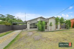 24 Northern Avenue, Newborough