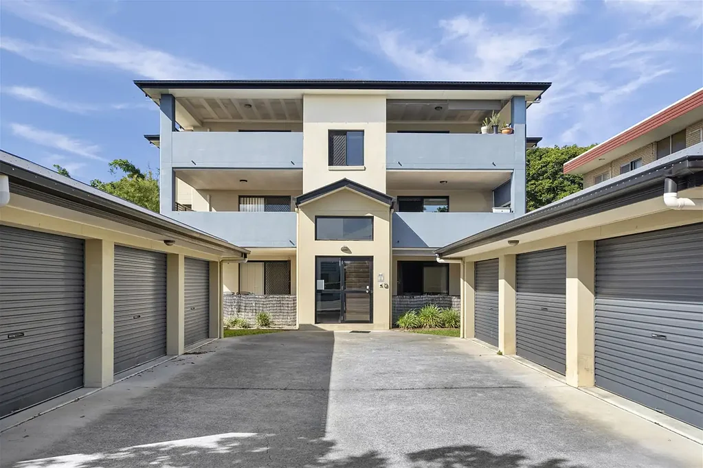 Private Rear Courtyard Unit