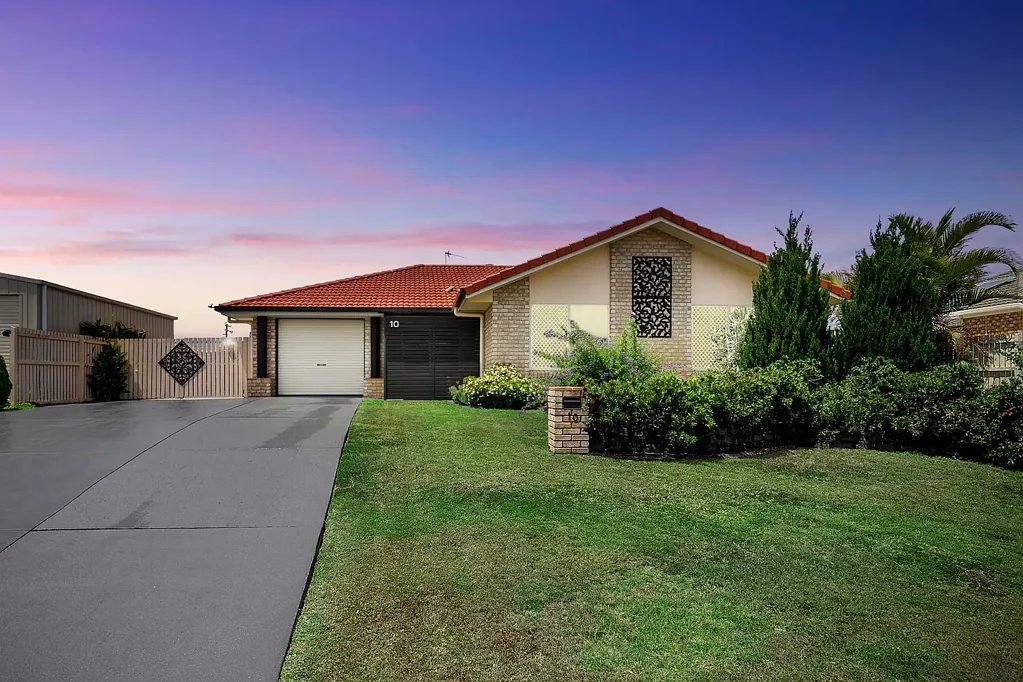 10 Gumtree Drive, Urraween, QLD 4655