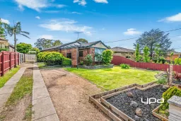 120 Charter Road West, Sunbury