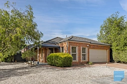 18 Lancely Green, Caroline Springs
