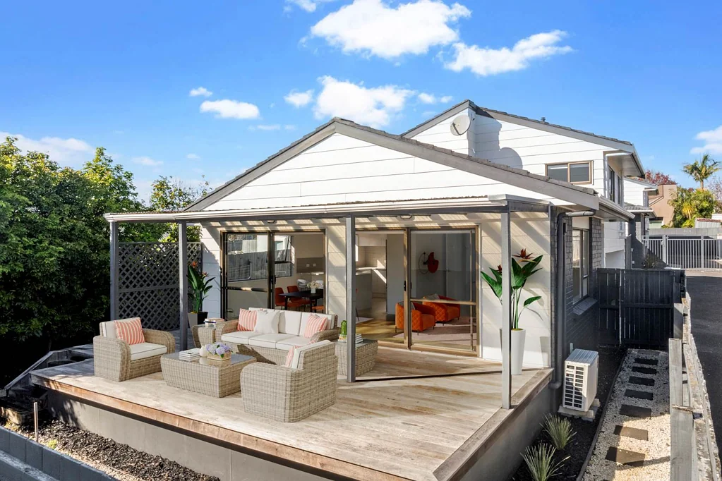 2/17 Oliver Street, Pt Chevalier, Auckland City, Auckland
