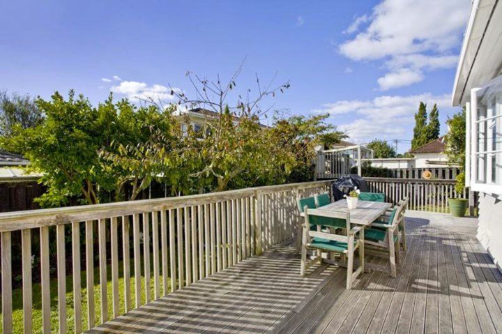 7 Wicklow Road, Narrow Neck, Auckland - North Shore, 2部屋, 1バスルーム