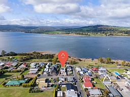 323 Gravelly Beach Road, Gravelly Beach