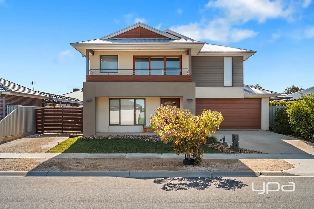 Maddingley 4chambre LUXURY HENLEY HOME IN PRIME MADDINGLEY LOCATION