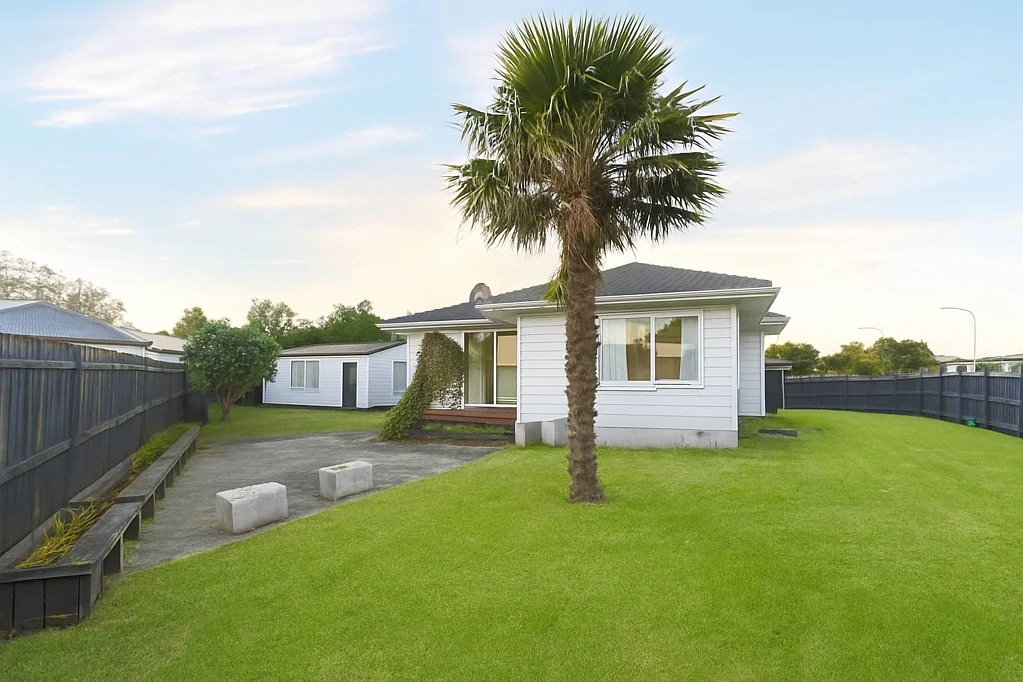 Randwick Park 3 Bedroom SUNNY, SPACIOUS & FULL OF POSSIBILITY
